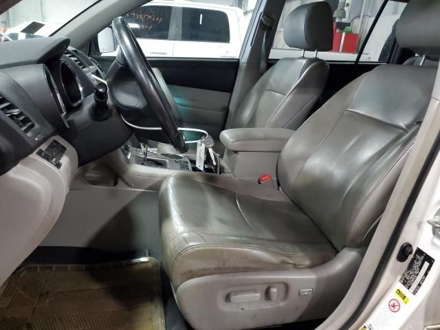 2012 Toyota Highlander Base