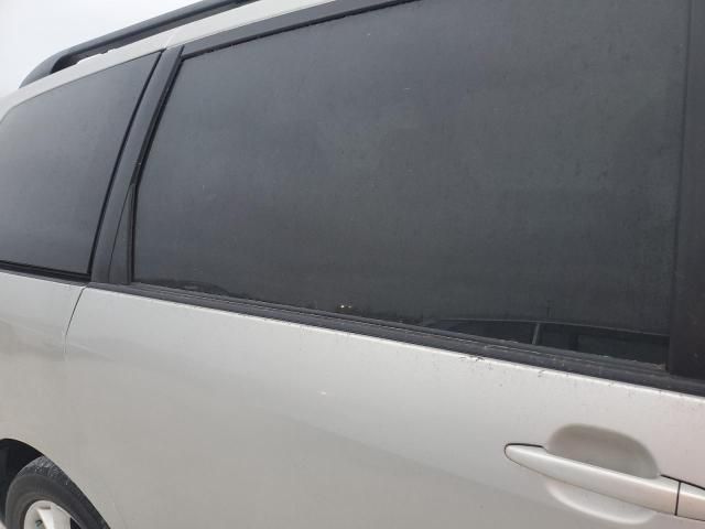 2006 Toyota Sienna XLE