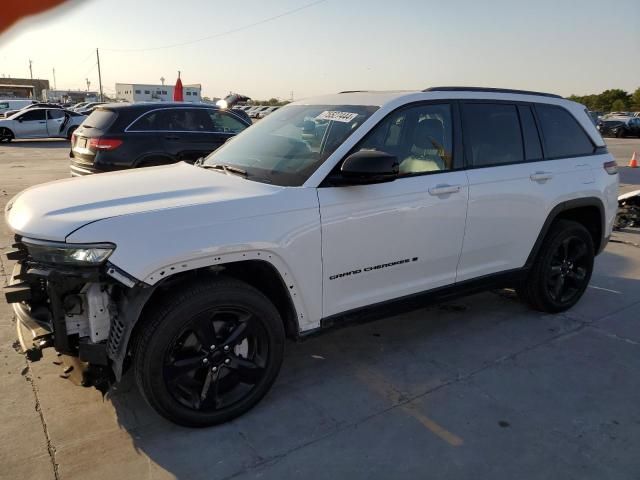 2024 Jeep Grand Cherokee Laredo