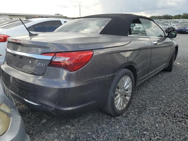 2014 Chrysler 200 Limited