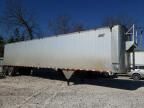 2024 East Manufacturing Trailer