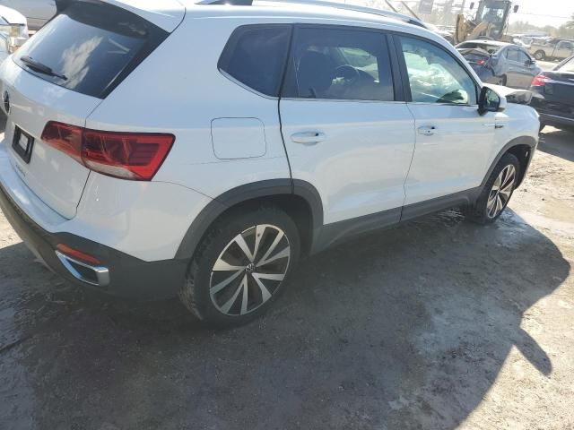 2022 Volkswagen Taos SE