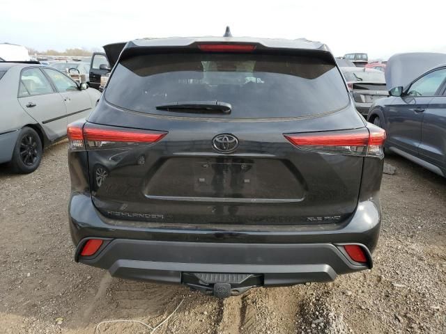 2022 Toyota Highlander XLE