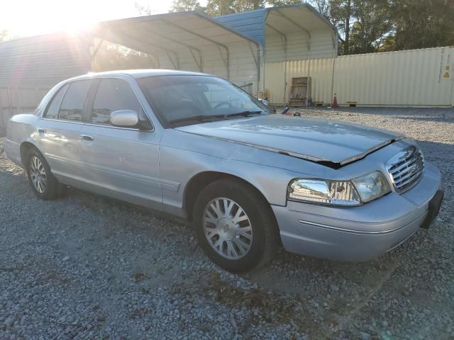 2003 Ford Crown Victoria LX