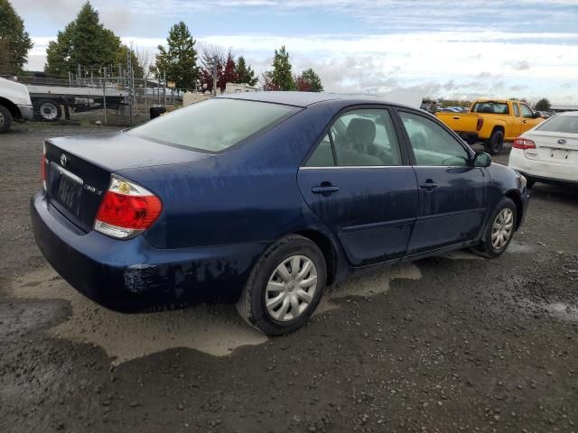 2005 Toyota Camry LE