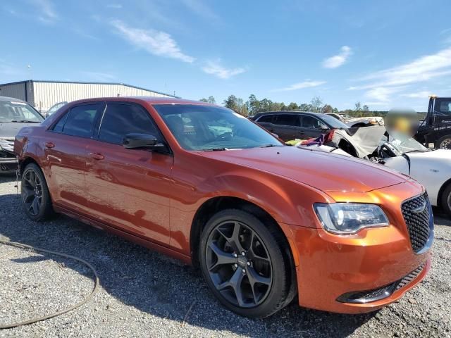 2020 Chrysler 300 Touring