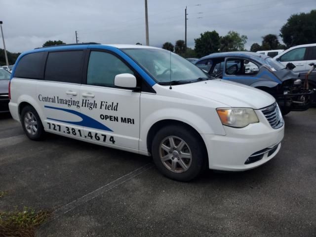 2012 Chrysler Town & Country Touring