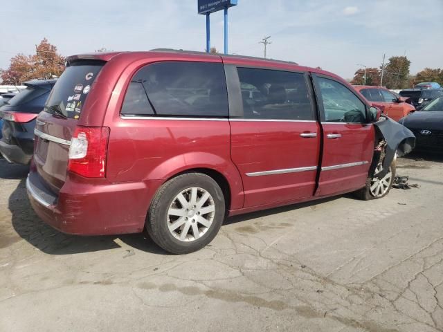 2015 Chrysler Town & Country Touring