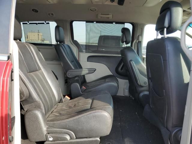 2015 Chrysler Town & Country Touring