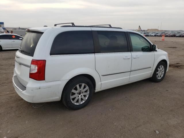 2016 Chrysler Town & Country Touring