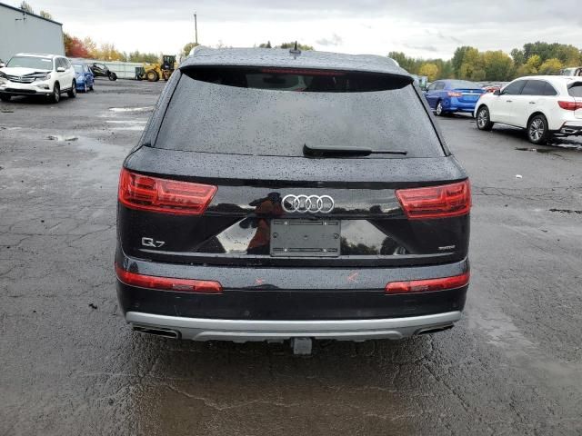 2018 Audi Q7 Premium Plus