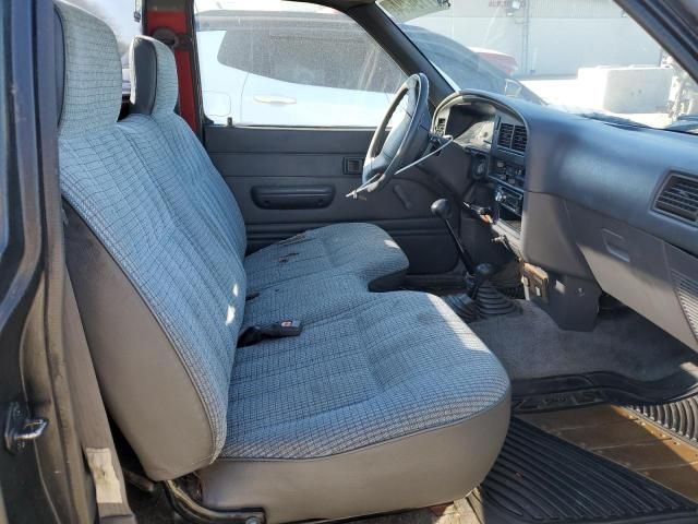 1990 Toyota Pickup 1/2 TON Short Wheelbase DLX