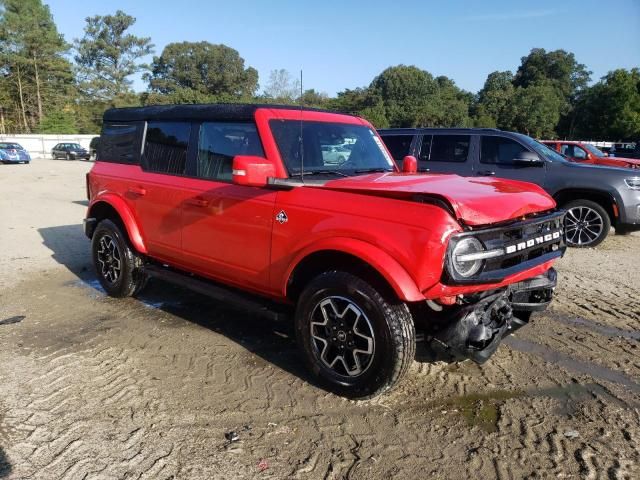 2024 Ford Bronco Outer Banks