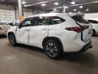 2020 Toyota Highlander Hybrid XLE