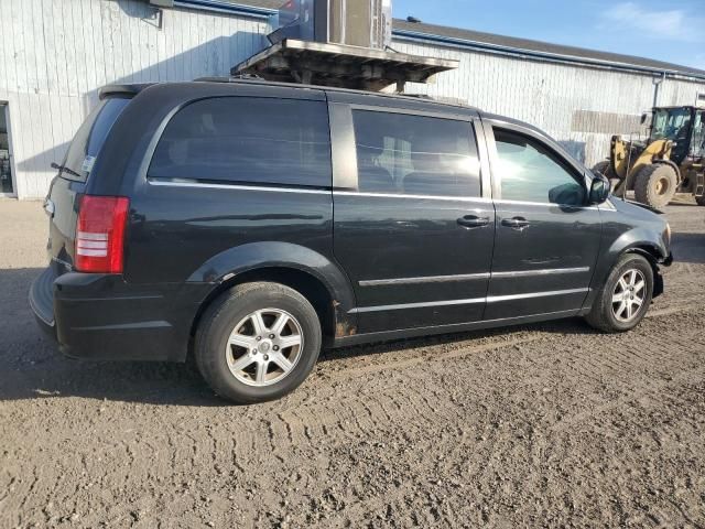 2010 Chrysler Town & Country Touring Plus