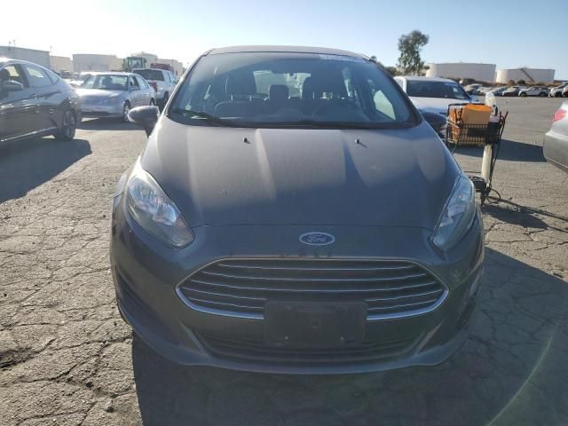 2015 Ford Fiesta SE