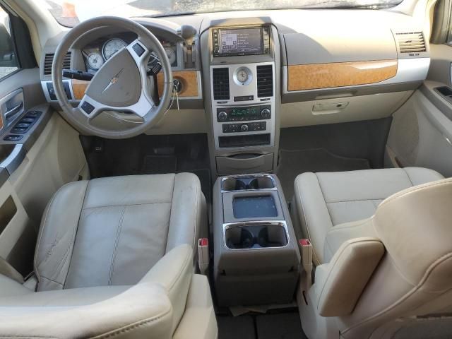 2009 Chrysler Town & Country Limited