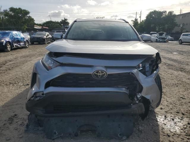 2019 Toyota Rav4 LE