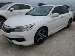 Carros salvage para piezas a la venta en subasta: 2016 Honda Accord Touring