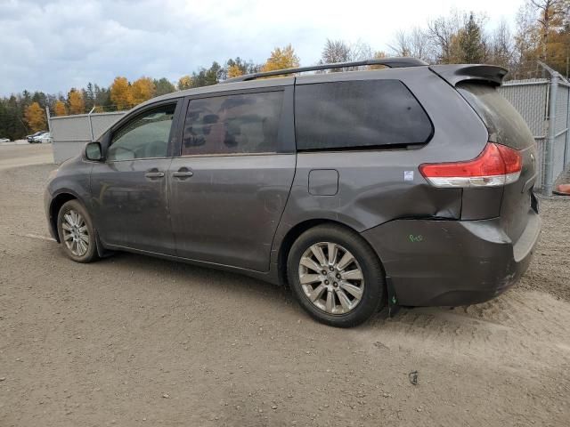 2011 Toyota Sienna XLE