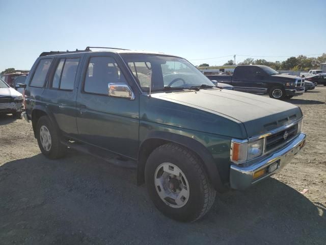 1995 Nissan Pathfinder LE