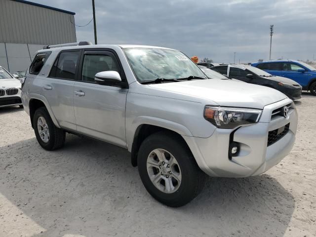 2022 Toyota 4runner SR5