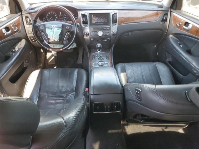 2013 Hyundai Equus Signature