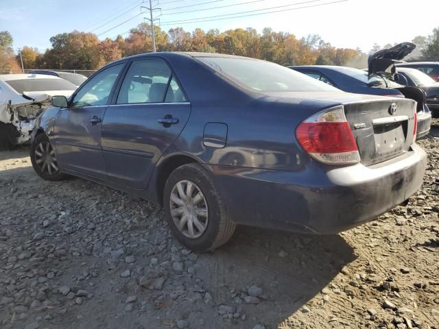 2005 Toyota Camry LE