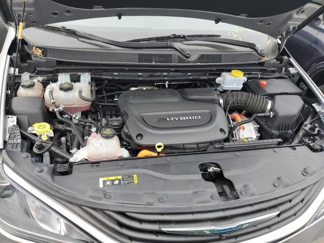 2018 Chrysler Pacifica Hybrid Limited