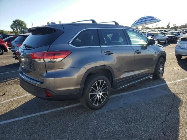 2018 Toyota Highlander SE