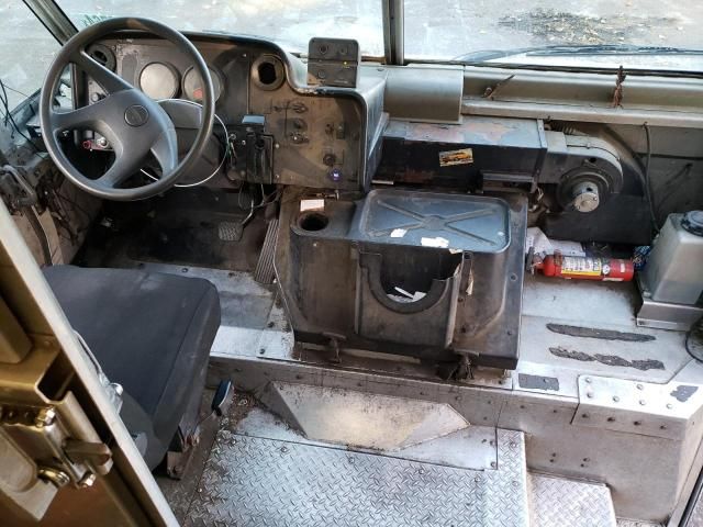 2007 Freightliner Chassis M Line WALK-IN Van