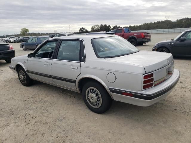 1992 Oldsmobile Cutlass Ciera Base