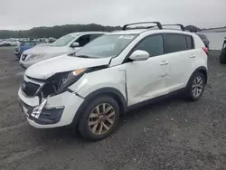 KIA Vehiculos salvage en venta: 2015 KIA Sportage LX