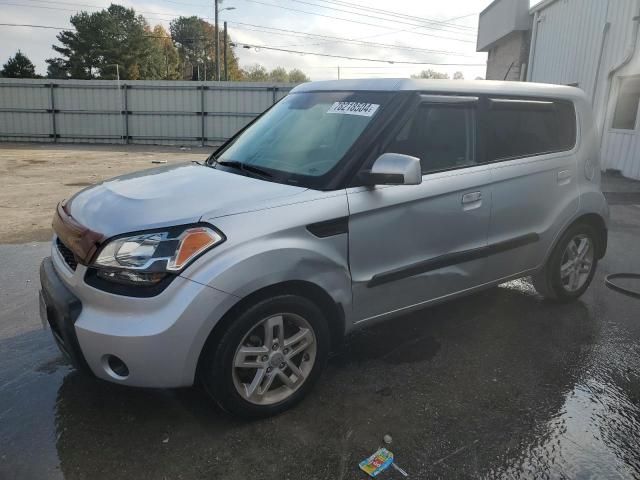 2010 KIA Soul +