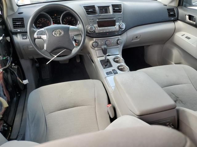 2011 Toyota Highlander Base