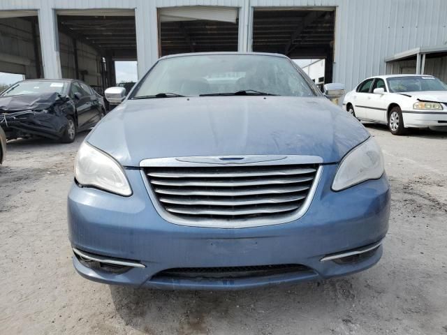 2011 Chrysler 200 Limited