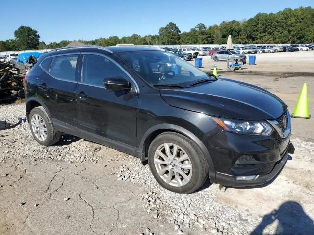 2022 Nissan Rogue Sport SV