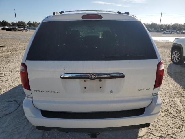 2005 Chrysler Town & Country Limited