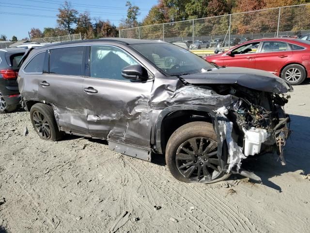 2019 Toyota Highlander SE