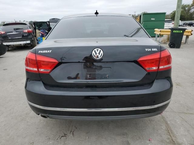 2012 Volkswagen Passat SEL