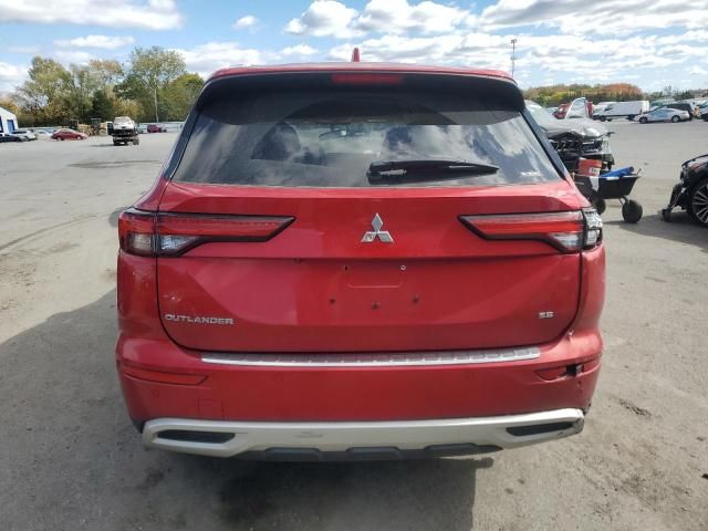 2022 Mitsubishi Outlander SE