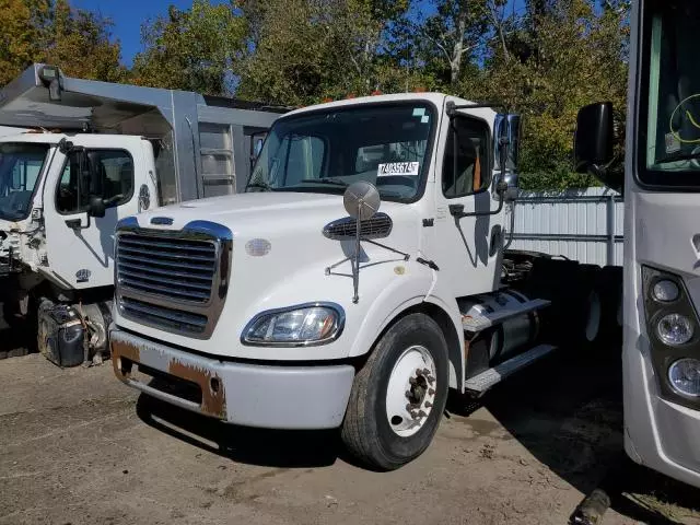 2014 Freightliner M2 112 Medium Duty