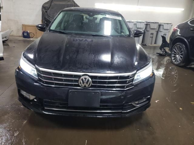 2017 Volkswagen Passat SEL Premium