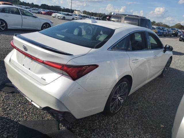 2019 Toyota Avalon XLE