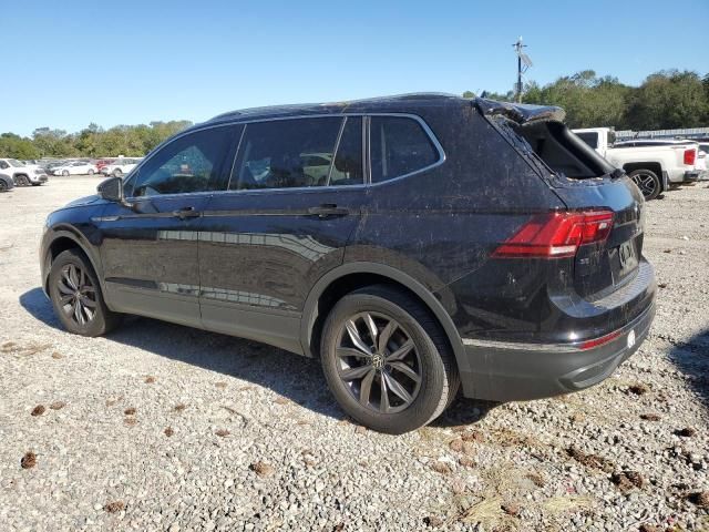 2022 Volkswagen Tiguan SE