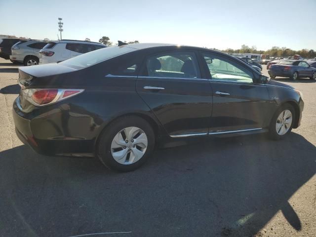 2013 Hyundai Sonata Hybrid