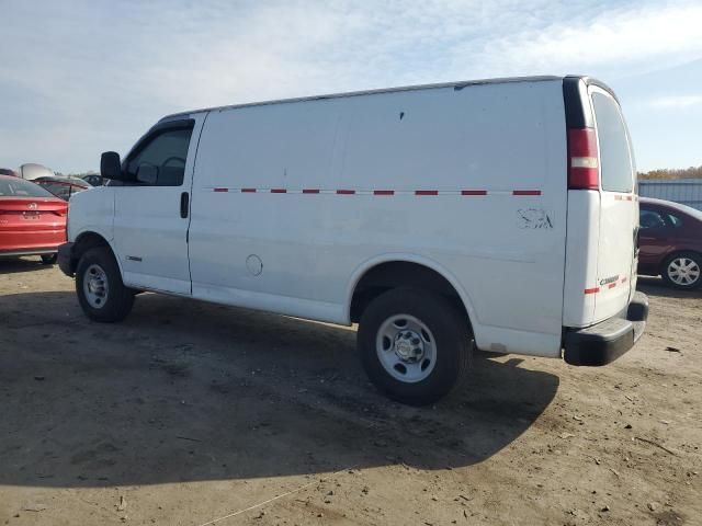 2005 Chevrolet Express G2500