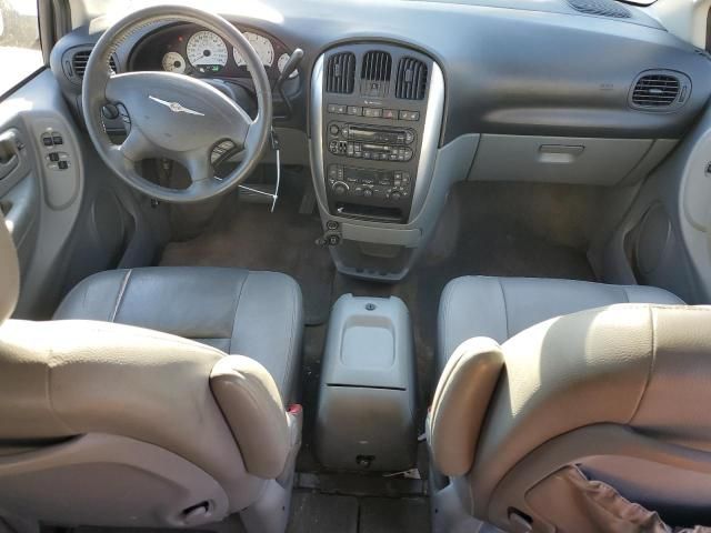 2007 Chrysler Town & Country Touring