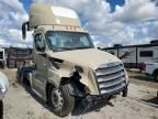 2020 Freightliner Cascadia 126