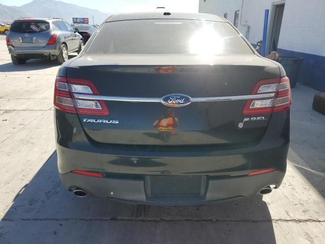 2013 Ford Taurus SEL